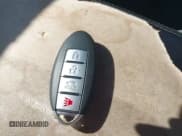 ✅ 2015 Nissan Altima S • VIN: 1N4AL3AP0FC469322 • Lot: 43723917. Wystawiony na IAAI z przebiegiem 226 692 mil. Bezpłatny archiwum sprzedaży aukcyjnych z USA i szczegółowy raport historii pojazdu na DreamBid. Zdjęcie 11.