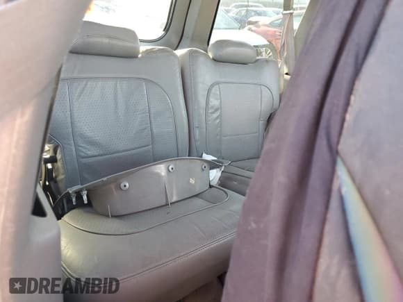 ✅ 1998 Ford Explorer Sport • VIN: 1FMYU24E9WUB65275 • Lot: 46595565. Listed on Copart with Not provided. Free auction sales archive from the USA and detailed vehicle history report at DreamBid. Image 11.