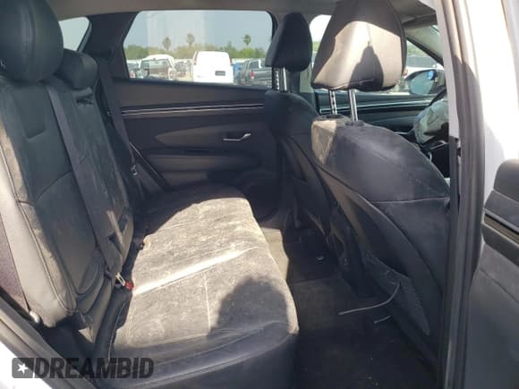 ✅ 2022 Hyundai Tucson Limited • VIN: KM8JECA17NU033359 • Lot: 50838914. Wystawiony na Copart z przebiegiem 55 457 mil. Bezpłatny archiwum sprzedaży aukcyjnych z USA i szczegółowy raport historii pojazdu na DreamBid. Zdjęcie 10.