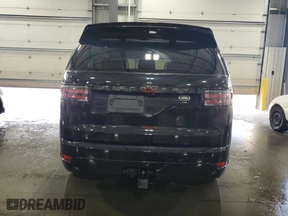 ✅ 2023 Land Rover Discovery HSE R-Dynamic • VIN: SALRM4EU4P2484616 • Lot: 66386055. Wystawiony na Copart z przebiegiem 19 697 mil. Bezpłatny archiwum sprzedaży aukcyjnych z USA i szczegółowy raport historii pojazdu na DreamBid. Zdjęcie 6.