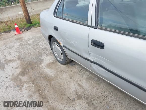 ✅ 1999 Toyota Corolla VE • VIN: 1NXBR12E8XZ243888 • Lot: 43007567. Listed on IAAI with Not provided. Free auction sales archive from the USA and detailed vehicle history report at DreamBid. Image 12.