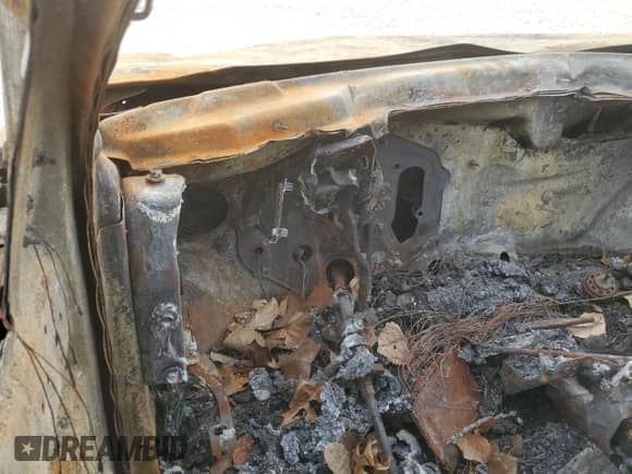 ✅ 2006 Chevrolet Malibu 1FL • VIN: 1G1ZS53826F241816 • Lot: 81080984. Wystawiony na Copart z przebiegiem Nie podano mil. Skorzystaj z bezpłatnego archiwum sprzedaży aukcyjnych z USA i zobacz szczegółowy raport historii pojazdu na DreamBid. Zdjęcie 9.