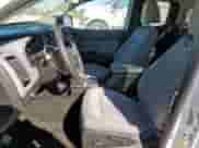 2017 Chevrolet Colorado 2WD WT z VIN 1GCHSBEA3H1212102, wystawiony jako Copart lot #90713175 z przebiegiem 90 571 mil mil oraz Szkoda całkowita • Salvage title. Historia ofert i sprzedaży dostępna na DreamBid. Obrazek 7.