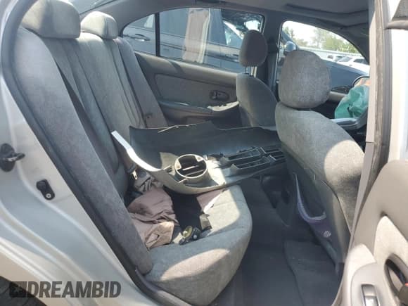 ✅ 2003 Hyundai Elantra GLS • VIN: KMHDN45D73U559253 • Lot: 66936365. Wystawiony na Copart z przebiegiem Nie podano. Bezpłatny archiwum sprzedaży aukcyjnych z USA i szczegółowy raport historii pojazdu na DreamBid. Zdjęcie 10.