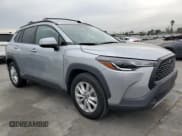 ✅ 2022 Toyota Corolla Cross LE • VIN: 7MUBAAAGXNV013680 • Lot: 91738305. Listed on Copart with 26,046 mi. Free auction sales archive from the USA and detailed vehicle history report at DreamBid. Image 4.