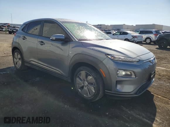 ✅ 2020 Hyundai Kona Limited • VIN: KM8K33AG3LU068735 • Лот: 71104464. Опубликован ранее на Copart с пробегом 28 253 миль. Бесплатный доступ к архиву аукционных продаж из США и подробный отчёт об истории автомобиля на DreamBid. Изображение 4.