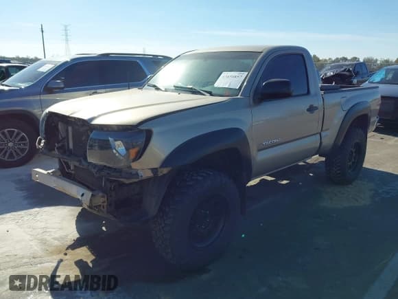 ✅ 2006 Toyota Tacoma • VIN: 5TEPX42N06Z229717 • Lot: 43650857. Wystawiony na IAAI z przebiegiem 168 552 mil. Bezpłatny archiwum sprzedaży aukcyjnych z USA i szczegółowy raport historii pojazdu na DreamBid. Zdjęcie 17.