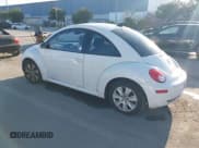 ✅ 2009 Volkswagen Beetle S • VIN: 3VWRG31C69M515489 • Лот: 43797288. Опубликован ранее на IAAI с пробегом 126 256 миль. Бесплатный доступ к архиву аукционных продаж из США и подробный отчёт об истории автомобиля на DreamBid. Изображение 3.