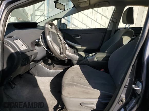 ✅ 2014 Toyota Prius Three • VIN: JTDKN3DU6E0382616 • Lot: 85957625. Listed on Copart with 134,056 mi. Free auction sales archive from the USA and detailed vehicle history report at DreamBid. Image 7.