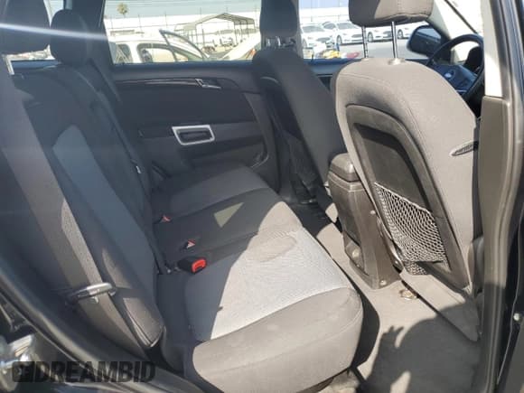 ✅ 2013 Chevrolet Captiva Sport LS • VIN: 3GNFL2EK1DS514839 • Lot: 63512935. Wystawiony na Copart z przebiegiem 200 580 mil. Bezpłatny archiwum sprzedaży aukcyjnych z USA i szczegółowy raport historii pojazdu na DreamBid. Zdjęcie 11.