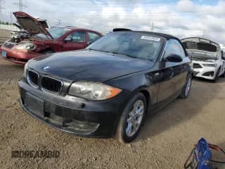 ✅ 2009 BMW 1 Series 128i • VIN: WBAUL73569VJ74922 • Лот: 83943825. Опубликован ранее на Copart с пробегом 64 679 миль. Бесплатный доступ к архиву аукционных продаж из США и подробный отчёт об истории автомобиля на DreamBid. Изображение 1.