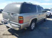 ✅ 2002 Chevrolet Suburban LS • VIN: 3GNEC16Z12G327408 • Лот: 42953003. Опубликован ранее на IAAI с пробегом 305 921 миль. Бесплатный доступ к архиву аукционных продаж из США и подробный отчёт об истории автомобиля на DreamBid. Изображение 4.
