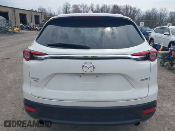 ✅ 2017 Mazda CX-9 Sport • VIN: JM3TCBBY3H0139514 • Lot: 42082162. Listed on IAAI with 54,077 mi. Free auction sales archive from the USA and detailed vehicle history report at DreamBid. Image 17.