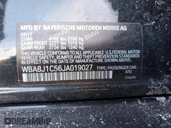 2018 BMW 3 Series 328d xDrive с VIN WBA8J1C56JA019027, выставлен на аукционе Copart как лот 42913945 с пробегом 84 722 миль миль и Списание • Salvage title. История ставок и продаж доступна на DreamBid. Изображение 12.