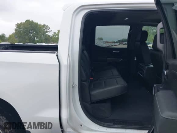 2022 Chevrolet Silverado 1500 LTZ z VIN 3GCUYGED2NG208849, wystawiony jako IAAI lot #43281095 z przebiegiem 71 268 mil mil oraz . Historia ofert i sprzedaży dostępna na DreamBid. Obrazek 8.