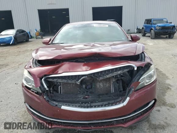 ✅ 2017 Buick LaCrosse Essence • VIN: 1G4ZP5SS9HU200860 • Lot: 84006385. Listed on Copart with 101,463 mi. Free auction sales archive from the USA and detailed vehicle history report at DreamBid. Image 5.