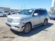 ✅ 2011 Lexus LX 570 • VIN: JTJHY7AX7B4068546 • Lot: 42007088. Wystawiony na IAAI z przebiegiem 272 272 mil. Bezpłatny archiwum sprzedaży aukcyjnych z USA i szczegółowy raport historii pojazdu na DreamBid. Zdjęcie 2.