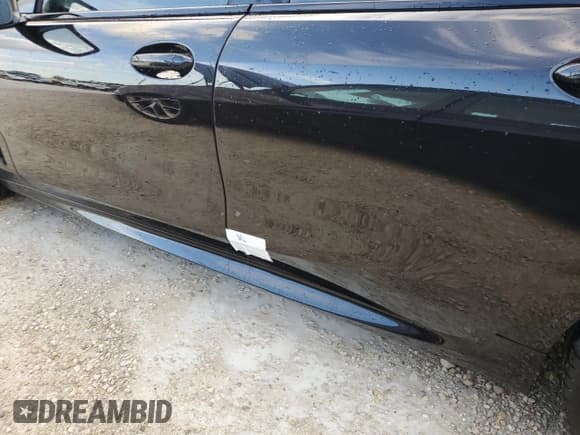 ✅ 2023 BMW M8 Competition • VIN: WBSGV0C06PCL03636 • Lot: 73725864. Listed on Copart with 31,617 mi. Free auction sales archive from the USA and detailed vehicle history report at DreamBid. Image 12.