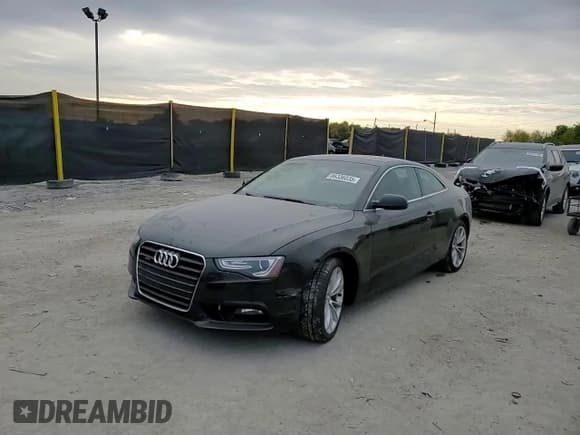 ✅ 2014 Audi A5 Premium Plus • VIN: WAULFAFR2EA010650 • Лот: 86336035. Опубликован ранее на Copart с пробегом 116 358 миль. Бесплатный доступ к архиву аукционных продаж из США и подробный отчёт об истории автомобиля на DreamBid. Изображение 13.