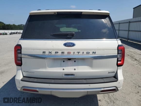 ✅ 2024 Ford Expedition Max Platinum • VIN: 1FMJK1M8XREA01138 • Lot: 68511705. Wystawiony na Copart z przebiegiem Nie podano. Bezpłatny archiwum sprzedaży aukcyjnych z USA i szczegółowy raport historii pojazdu na DreamBid. Zdjęcie 6.