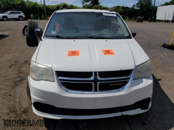✅ 2013 Dodge Grand Caravan SE • VIN: 2C4RDGBG0DR503277 • Lot: 65592155. Wystawiony na Copart z przebiegiem Nie podano. Bezpłatny archiwum sprzedaży aukcyjnych z USA i szczegółowy raport historii pojazdu na DreamBid. Zdjęcie 5.
