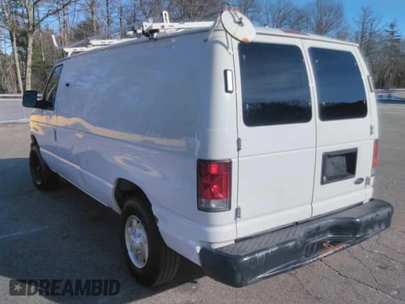 ✅ 2011 Ford Econoline Cargo Commercial • VIN: 1FTNE2EL9BDB35043 • Lot: 43930144. Listed on IAAI with 68,982 mi. Free auction sales archive from the USA and detailed vehicle history report at DreamBid. Image 13.