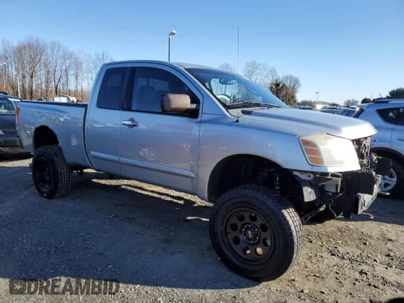 ✅ 2004 Nissan Titan LE • VIN: 1N6AA06B34N526171 • Лот: 82176104. Опубликован ранее на Copart с пробегом 103 759 миль. Бесплатный доступ к архиву аукционных продаж из США и подробный отчёт об истории автомобиля на DreamBid. Изображение 4.