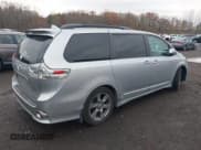 ✅ 2019 Toyota Sienna SE • VIN: 5TDXZ3DC3KS004859 • Lot: 43639458. Listed on IAAI with 44,141 mi. Free auction sales archive from the USA and detailed vehicle history report at DreamBid. Image 12.