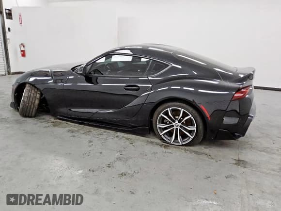 ✅ 2023 Toyota Supra 2.0 • VIN: WZ1DB2G02PW056768 • Lot: 85255325. Listed on Copart with 21,985 mi. Free auction sales archive from the USA and detailed vehicle history report at DreamBid. Image 2.