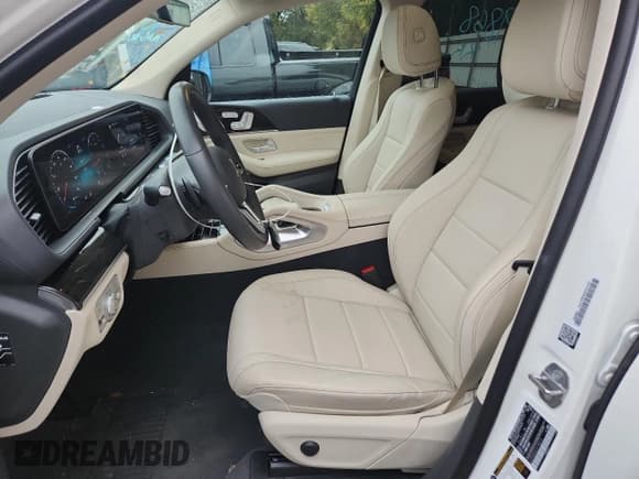 ✅ 2020 Mercedes-Benz GLE 350 • VIN: 4JGFB4JEXLA195010 • Lot: 82762635. Wystawiony na Copart z przebiegiem 16 681 mil. Bezpłatny archiwum sprzedaży aukcyjnych z USA i szczegółowy raport historii pojazdu na DreamBid. Zdjęcie 7.