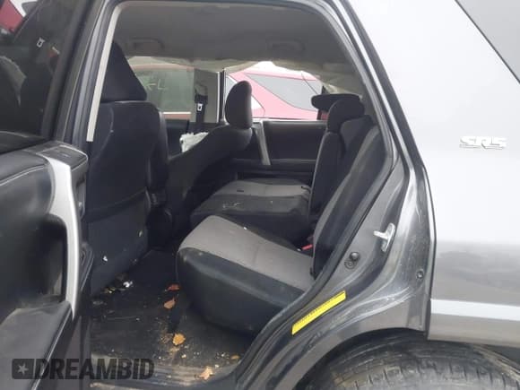 ✅ 2015 Toyota 4Runner SR5 • VIN: JTEZU5JR7F5094469 • Lot: 43757922. Wystawiony na IAAI z przebiegiem 143 426 mil. Bezpłatny archiwum sprzedaży aukcyjnych z USA i szczegółowy raport historii pojazdu na DreamBid. Zdjęcie 8.