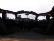 ✅ 2018 Jeep Wrangler Unlimited Sport S • VIN: 1C4BJWDG4JL825698 • Lot: 42680444. Wystawiony na IAAI z przebiegiem 69 184 mil. Bezpłatny archiwum sprzedaży aukcyjnych z USA i szczegółowy raport historii pojazdu na DreamBid. Zdjęcie 18.