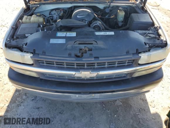 ✅ 2001 Chevrolet Silverado 1500 LS • VIN: 2GCEC19V511184505 • Лот: 78433344. Опубликован ранее на Copart с пробегом 272 652 миль. Бесплатный доступ к архиву аукционных продаж из США и подробный отчёт об истории автомобиля на DreamBid. Изображение 12.