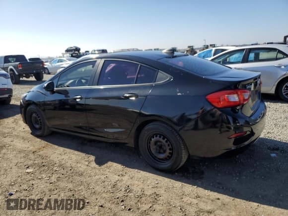 ✅ 2017 Chevrolet Cruze LS • VIN: 1G1BC5SM2H7262854 • Lot: 91597775. Wystawiony na Copart z przebiegiem 265 659 mil. Bezpłatny archiwum sprzedaży aukcyjnych z USA i szczegółowy raport historii pojazdu na DreamBid. Zdjęcie 2.