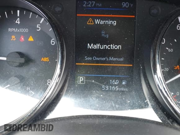 ✅ 2022 Nissan Rogue S • VIN: JN1BJ1AW7NW476395 • Lot: 42274811. Listed on IAAI with 53,165 mi. Free auction sales archive from the USA and detailed vehicle history report at DreamBid. Image 15.