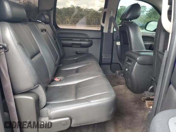 ✅ 2013 Chevrolet Silverado 2500HD LT • VIN: 1GC1KXC85DF237448 • Lot: 66804235. Wystawiony na Copart z przebiegiem 201 650 mil. Bezpłatny archiwum sprzedaży aukcyjnych z USA i szczegółowy raport historii pojazdu na DreamBid. Zdjęcie 10.