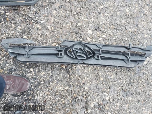 ✅ 2014 Hyundai Veloster Turbo • VIN: KMHTC6AE3EU190633 • Lot: 41074419. Wystawiony na IAAI z przebiegiem 138 332 mil. Bezpłatny archiwum sprzedaży aukcyjnych z USA i szczegółowy raport historii pojazdu na DreamBid. Zdjęcie 12.