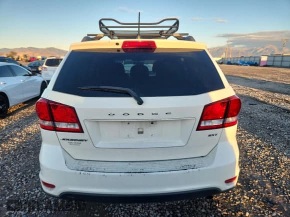 ✅ 2014 Dodge Journey SXT • VIN: 3C4PDCBB1ET311921 • Lot: 81885005. Wystawiony na Copart z przebiegiem 116 405 mil. Bezpłatny archiwum sprzedaży aukcyjnych z USA i szczegółowy raport historii pojazdu na DreamBid. Zdjęcie 6.