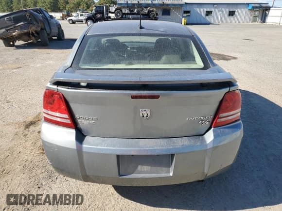 ✅ 2010 Dodge Avenger R/T • VIN: 1B3CC5FB0AN232405 • Лот: 77008614. Опубликован ранее на Copart с пробегом 219 761 миль. Бесплатный доступ к архиву аукционных продаж из США и подробный отчёт об истории автомобиля на DreamBid. Изображение 6.