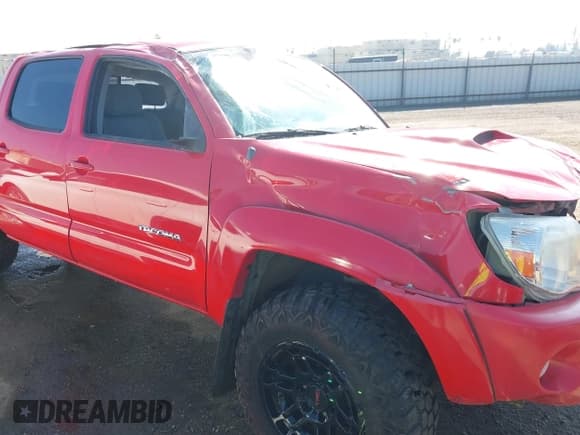 ✅ 2008 Toyota Tacoma PreRunner • VIN: 5TEKU72N98Z511765 • Lot: 43560318. Wystawiony na IAAI z przebiegiem 166 084 mil. Bezpłatny archiwum sprzedaży aukcyjnych z USA i szczegółowy raport historii pojazdu na DreamBid. Zdjęcie 19.