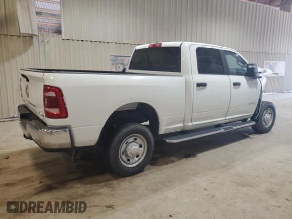 ✅ 2023 Ram 2500 Big Horn • VIN: 3C6UR5DJ1PG542986 • Lot: 53670135. Listed on Copart with 2,405 mi. Free auction sales archive from the USA and detailed vehicle history report at DreamBid. Image 3.