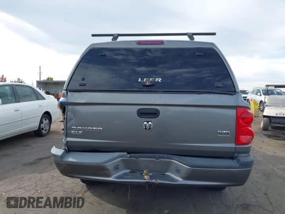 ✅ 2006 Dodge Dakota SLT • VIN: 1D7HE48N66S588811 • Lot: 43607783. Listed on IAAI with 171,495 mi. Free auction sales archive from the USA and detailed vehicle history report at DreamBid. Image 16.