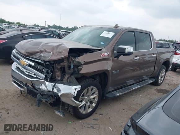 ✅ 2019 Chevrolet Silverado 1500 LTZ • VIN: 3GCUYGED9KG190278 • Lot: 42310625. Wystawiony na IAAI z przebiegiem 71 533 mil. Bezpłatny archiwum sprzedaży aukcyjnych z USA i szczegółowy raport historii pojazdu na DreamBid. Zdjęcie 2.