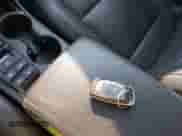 2020 Hyundai Tucson SEL z VIN KM8J3CAL1LU095232, wystawiony jako IAAI lot #42839790 z przebiegiem 90 834 mil mil oraz . Historia ofert i sprzedaży dostępna na DreamBid. Obrazek 11.