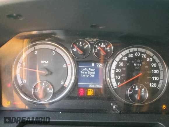 ✅ 2012 Ram 2500 ST • VIN: 3C6TD4CL2CG217166 • Лот: 69377944. Опубликован ранее на Copart с пробегом 108 370 миль. Бесплатный доступ к архиву аукционных продаж из США и подробный отчёт об истории автомобиля на DreamBid. Изображение 9.