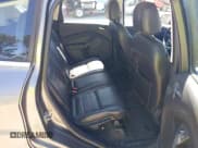 ✅ 2013 Ford C-Max SEL • VIN: 1FADP5BU8DL545447 • Лот: 42327754. Опубликован ранее на IAAI с пробегом 335 658 миль. Бесплатный доступ к архиву аукционных продаж из США и подробный отчёт об истории автомобиля на DreamBid. Изображение 8.