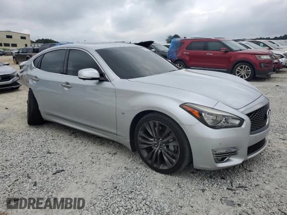 ✅ 2016 Infiniti Q70 • VIN: JN1BY1AP6GM220736 • Lot: 69427915. Listed on Copart with 116,389 mi. Free auction sales archive from the USA and detailed vehicle history report at DreamBid. Image 4.