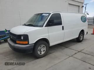 ✅ 2012 Chevrolet Express Cargo • VIN: 1GCWGFCAXC1177408 • Lot: 64615955. Wystawiony na Copart z przebiegiem Nie podano. Bezpłatny archiwum sprzedaży aukcyjnych z USA i szczegółowy raport historii pojazdu na DreamBid. Zdjęcie 1.