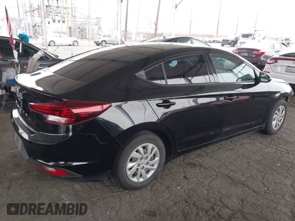 2019 Hyundai Elantra SE z VIN 5NPD74LF2KH487647, wystawiony jako IAAI lot #42182698 z przebiegiem 108 092 mil mil oraz . Historia ofert i sprzedaży dostępna na DreamBid. Obrazek 4.