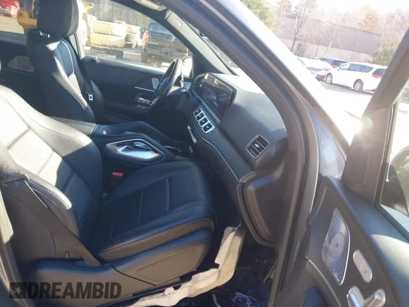 ✅ 2020 Mercedes-Benz GLE 350 • VIN: 4JGFB4KB7LA081633 • Lot: 43676170. Listed on IAAI with 56,413 mi. Free auction sales archive from the USA and detailed vehicle history report at DreamBid. Image 5.